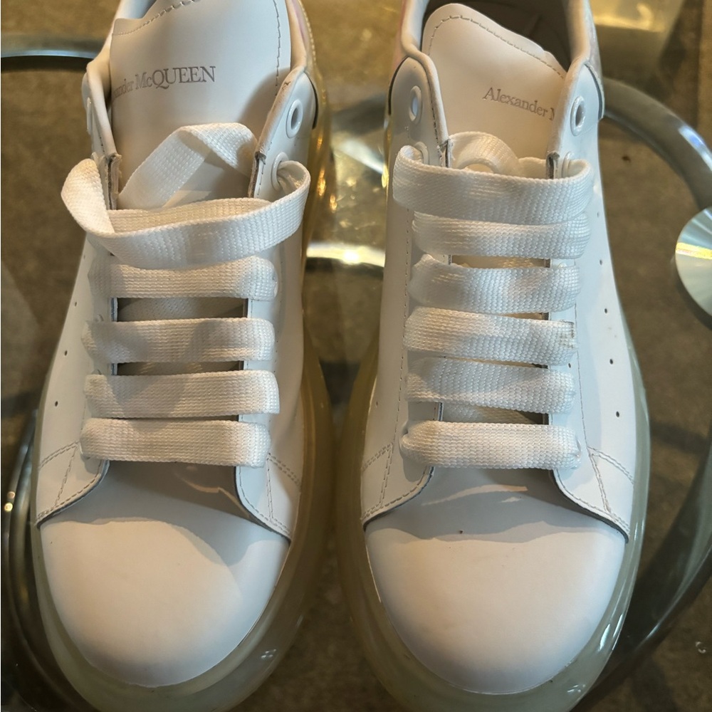 Authentic Alexander Mcqueen